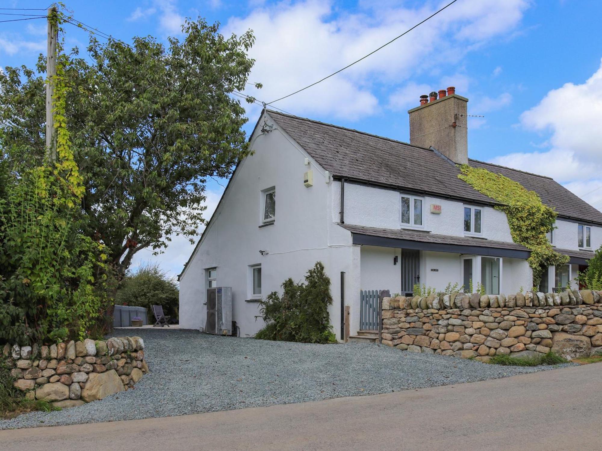 Pencefn Cottage Llanddeiniolen Esterno foto